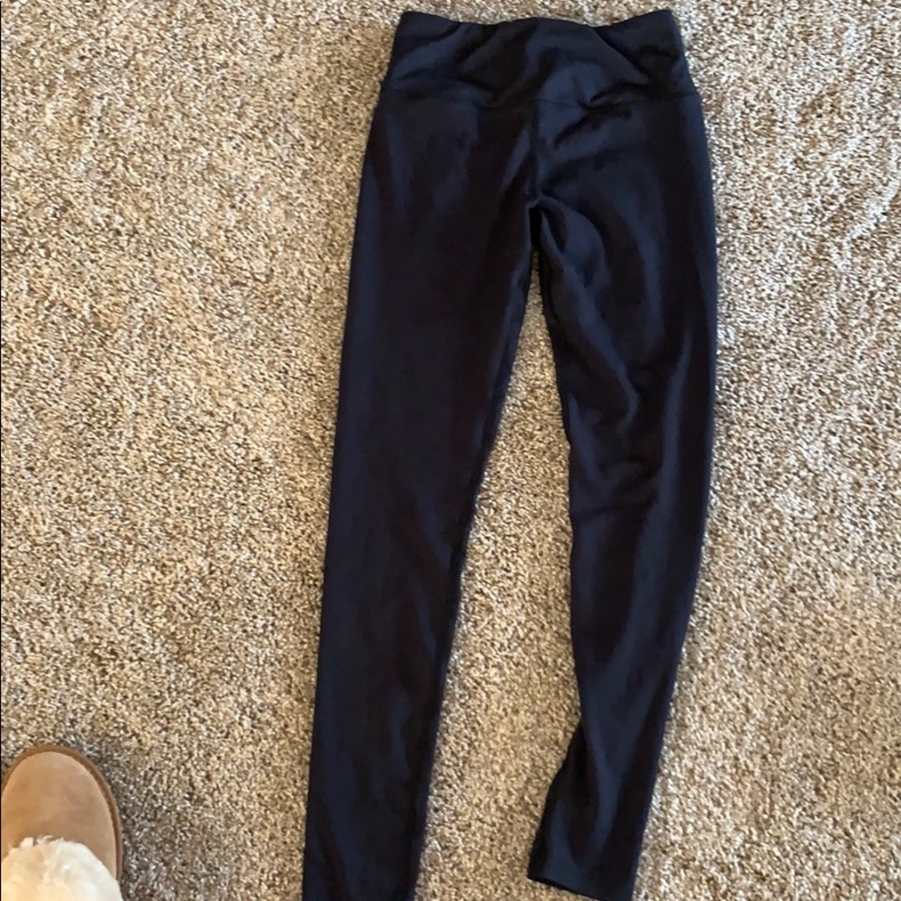 Black leggings